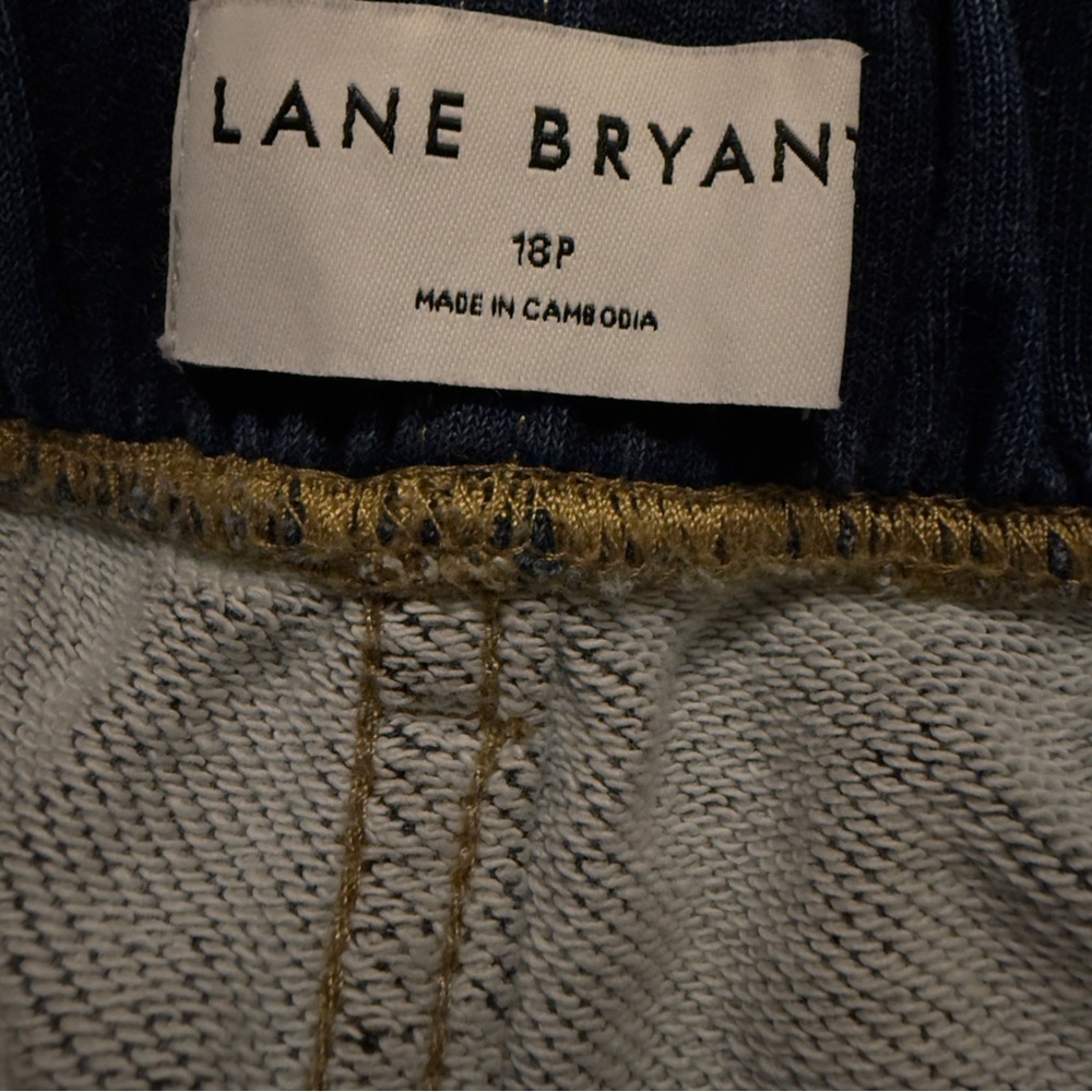 𝐍𝐖𝐓-𝐋𝐀𝐍𝐄 𝐁𝐑𝐘𝐀𝐍𝐓 𝐁𝐎𝐘𝐅𝐑𝐈𝐄𝐍𝐃 𝐌𝐈𝐃 𝐑𝐈𝐒𝐄 𝐂𝐀𝐏𝐑𝐈 - Picture 4 of 8